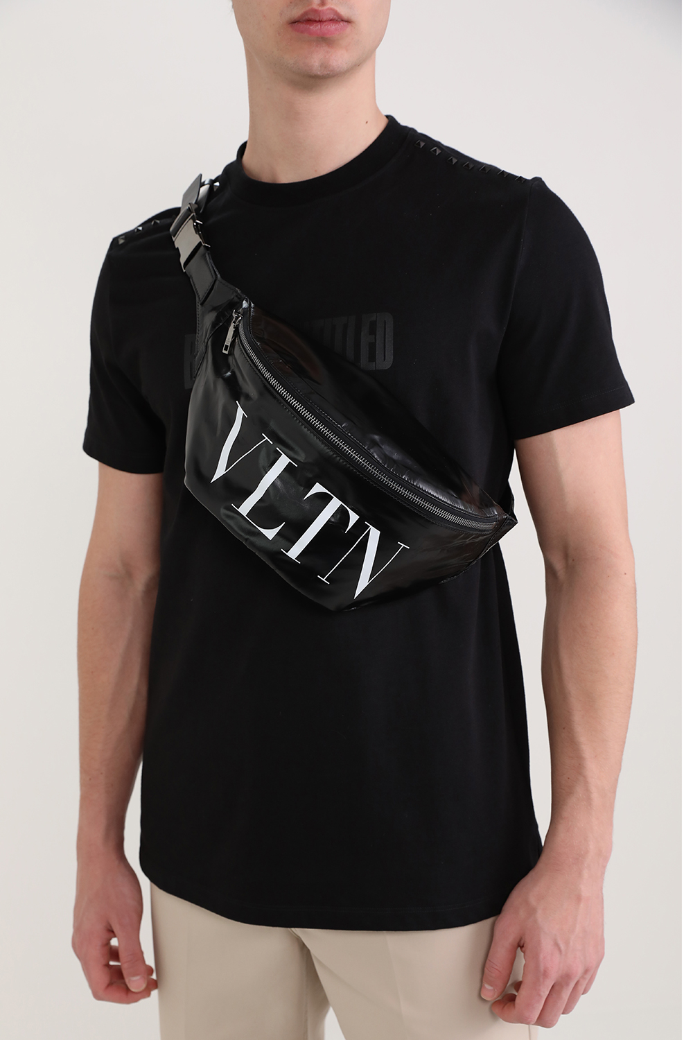 תיק פאוץ' מעור מבריק